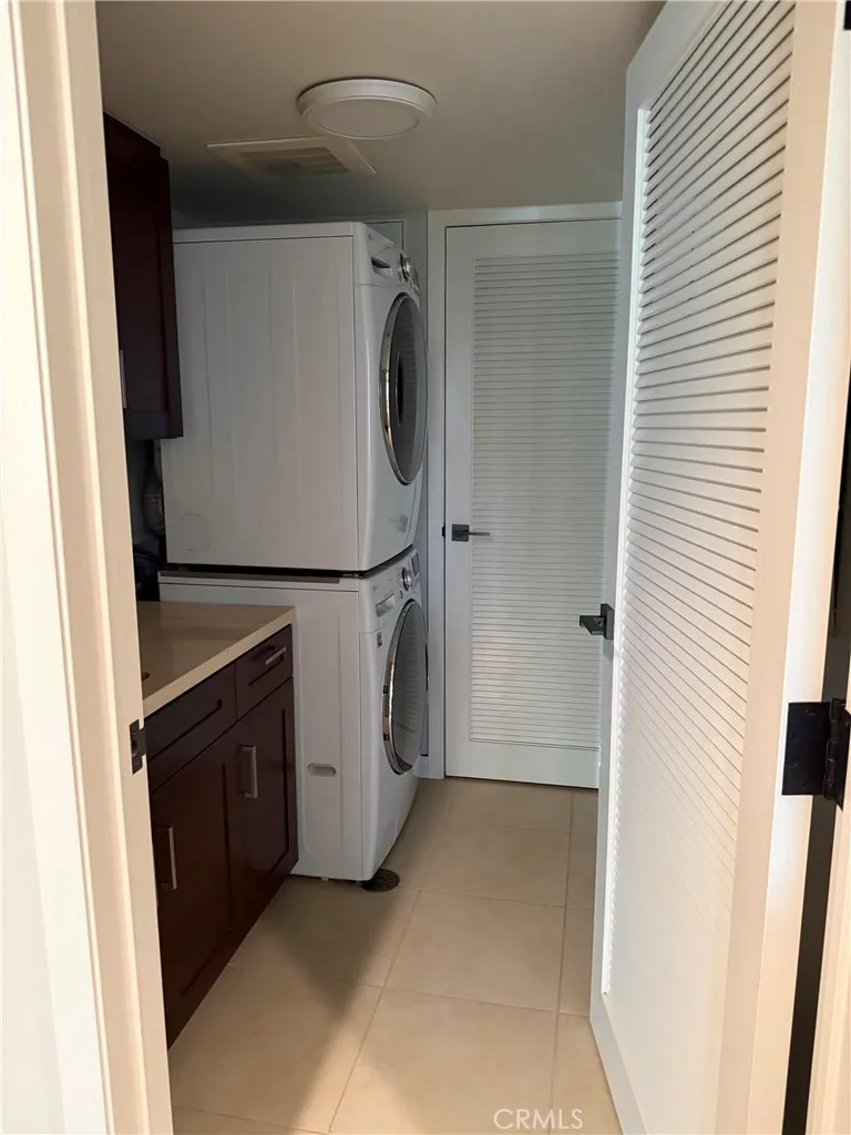920 Granite Drive #117 Pasadena, CA 91101