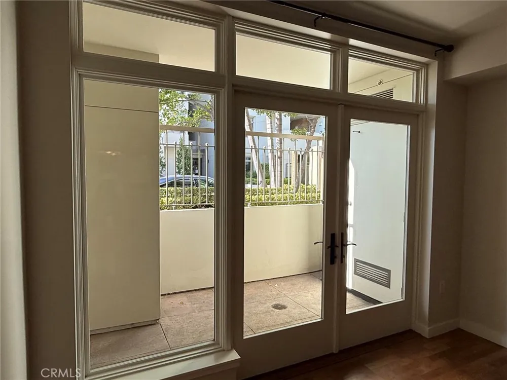 920 Granite Drive #117 Pasadena, CA 91101