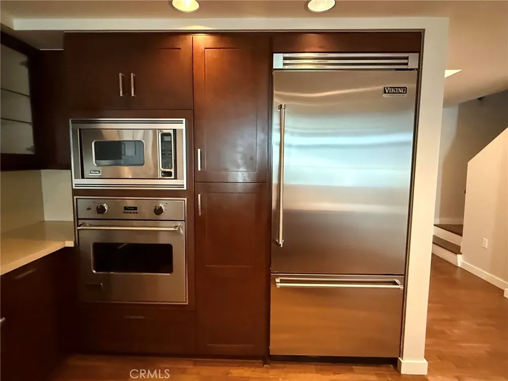 920 Granite Drive #117 Pasadena, CA 91101
