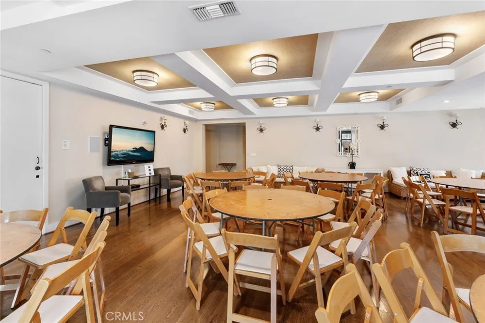 920 Granite Drive #117 Pasadena, CA 91101