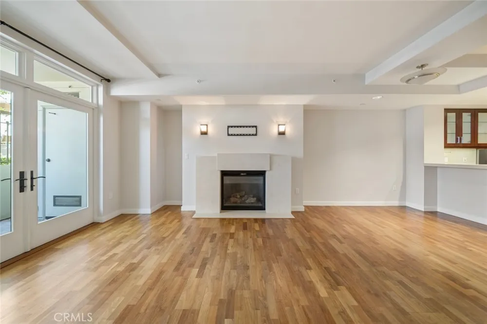 920 Granite Drive #117 Pasadena, CA 91101
