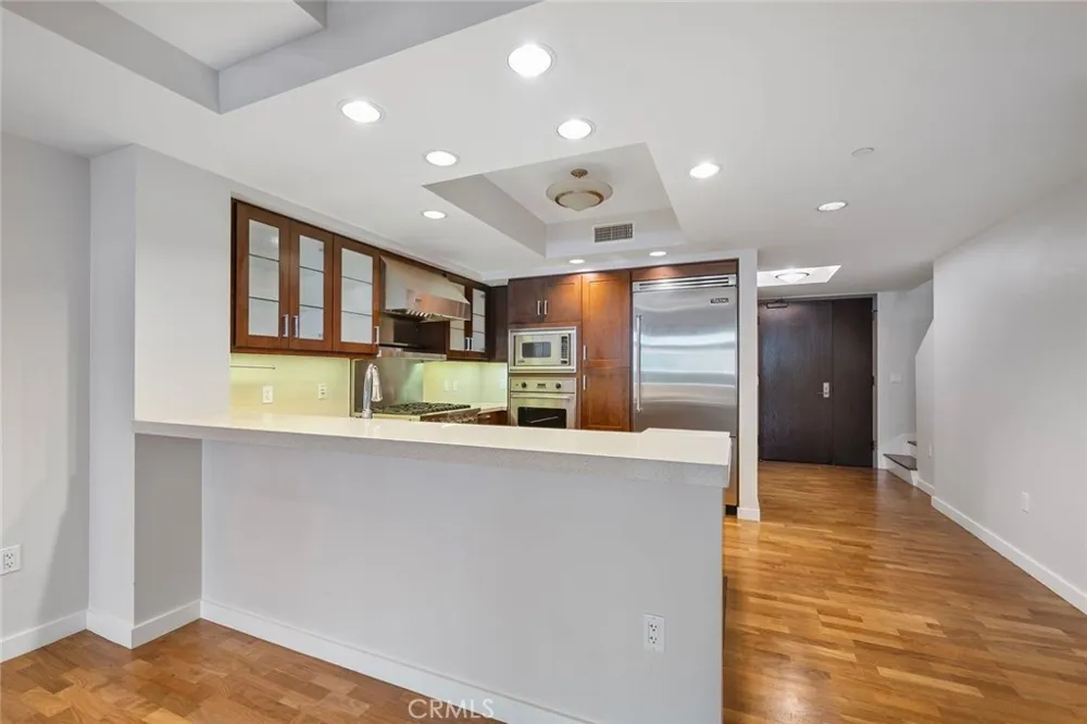 920 Granite Drive #117 Pasadena, CA 91101