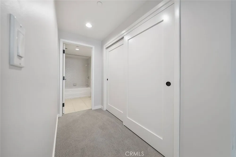 920 Granite Drive #117 Pasadena, CA 91101