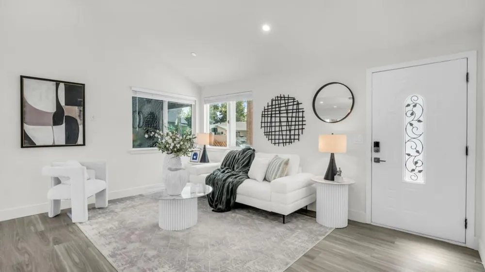 186 Fair Oaks Street Mountain View, CA 94040