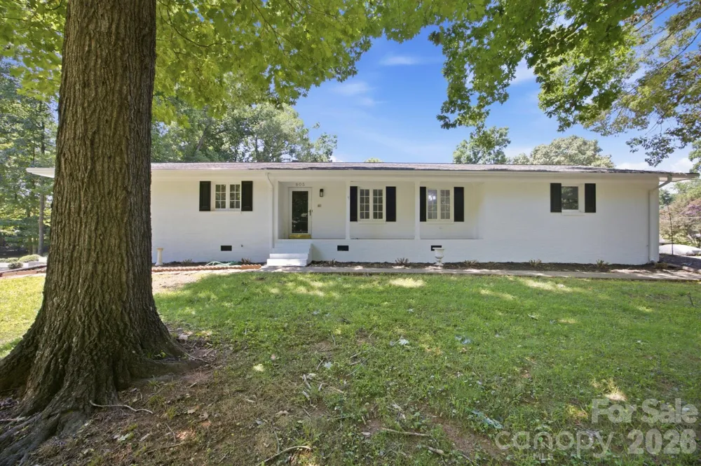 803 E 24th Street Newton, NC 28658