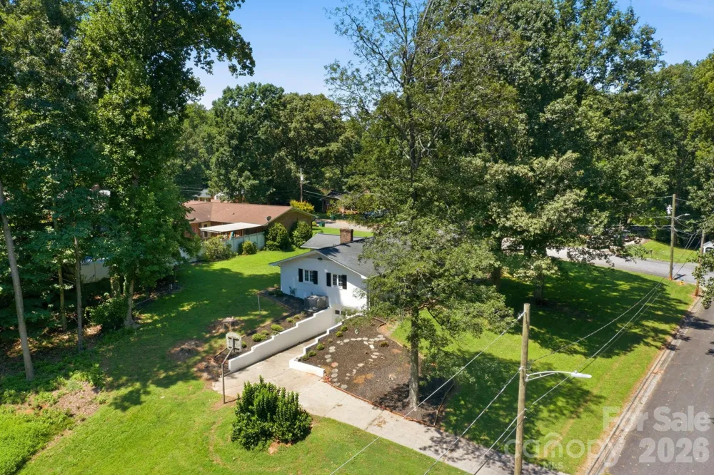 803 E 24th Street Newton, NC 28658