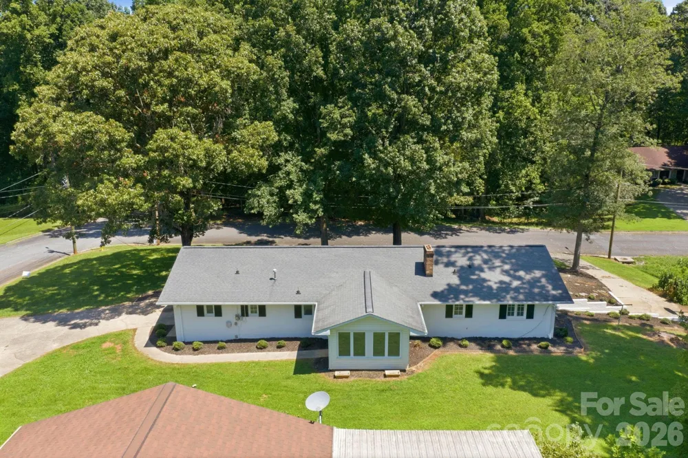803 E 24th Street Newton, NC 28658