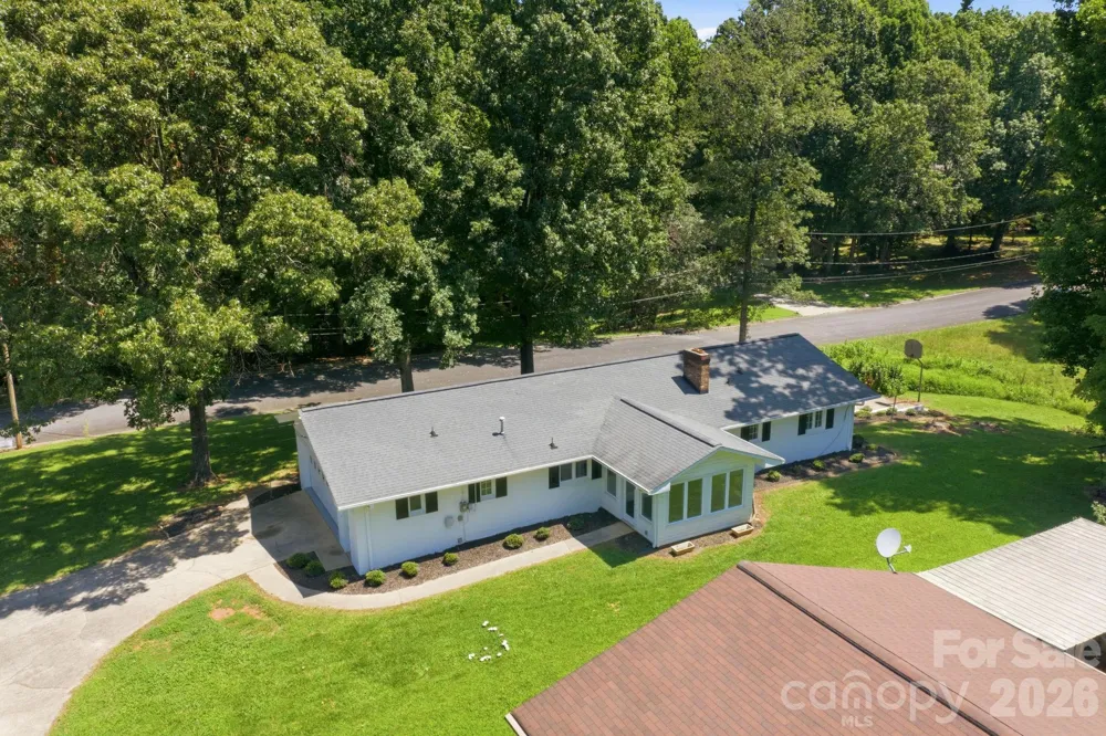 803 E 24th Street Newton, NC 28658