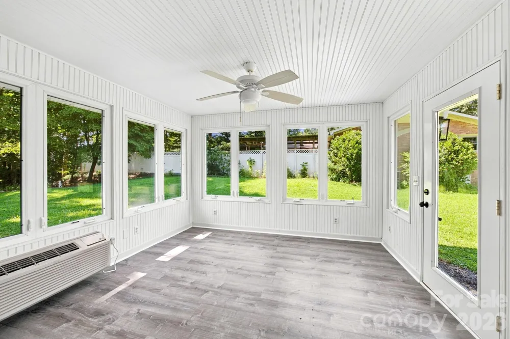 803 E 24th Street Newton, NC 28658