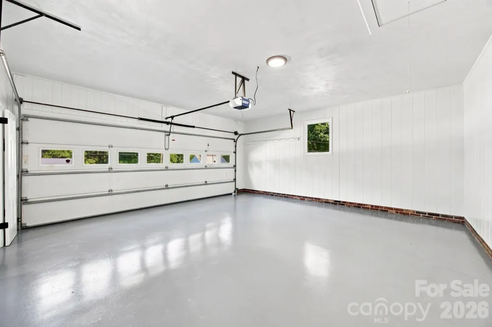 803 E 24th Street Newton, NC 28658