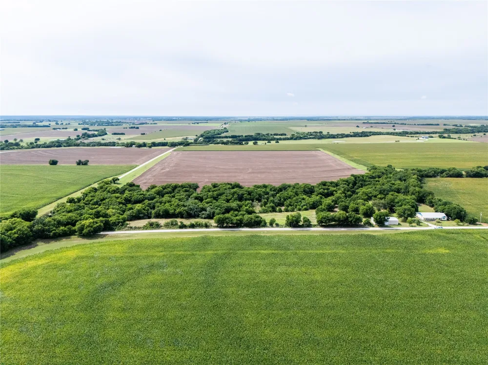 322 Hcr 2320 Abbott, TX 76621