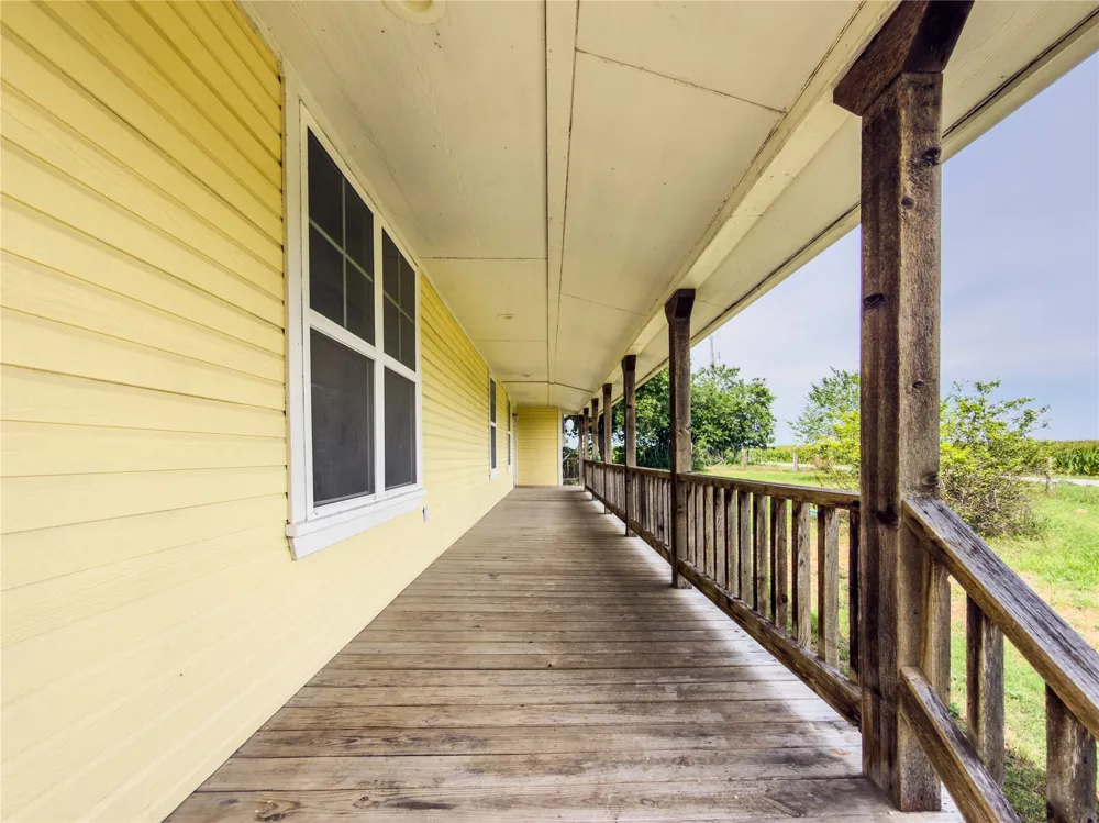 322 Hcr 2320 Abbott, TX 76621