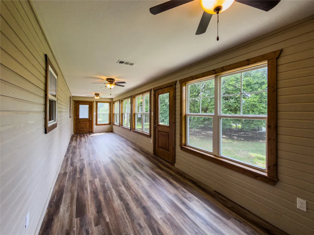 322 Hcr 2320 Abbott, TX 76621