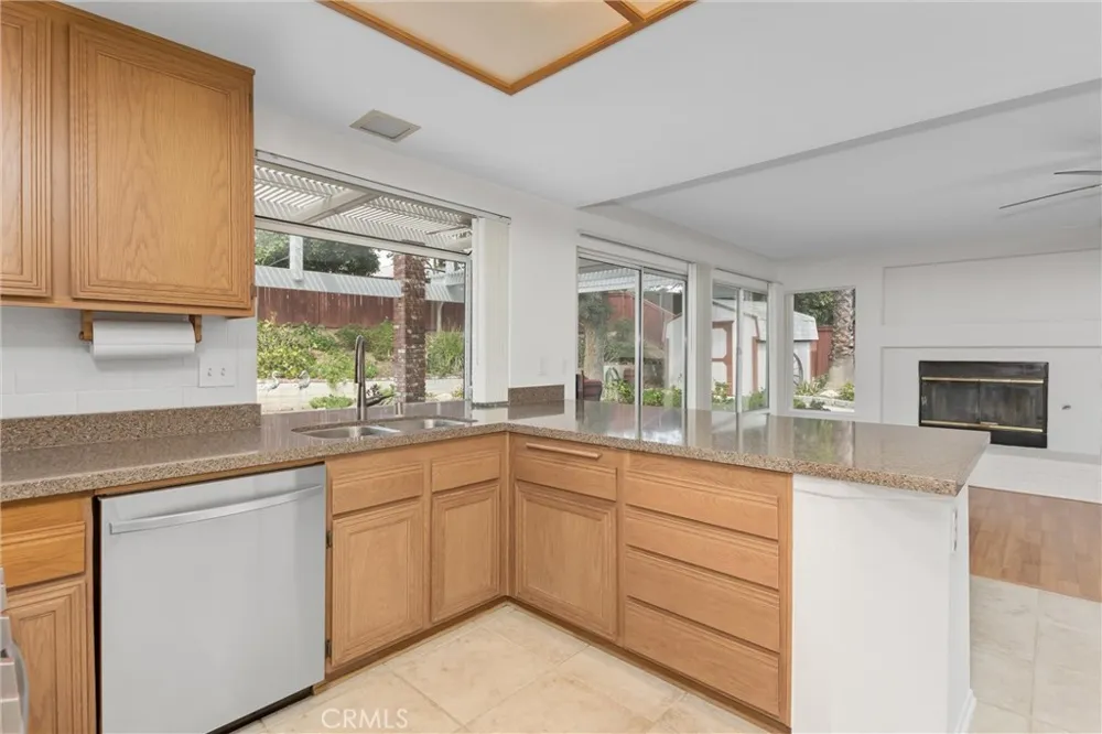12823 Daisy Court Yucaipa, CA 92399