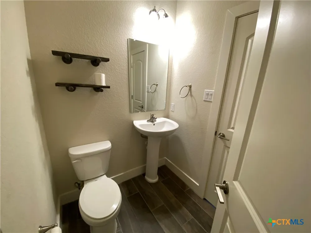 737 Milestone Park #22A New Braunfels, TX 78130