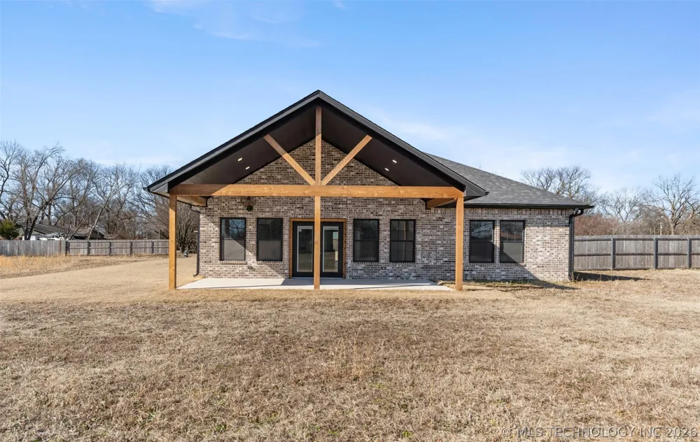205 Lindsey Avenue Adair, OK 74330