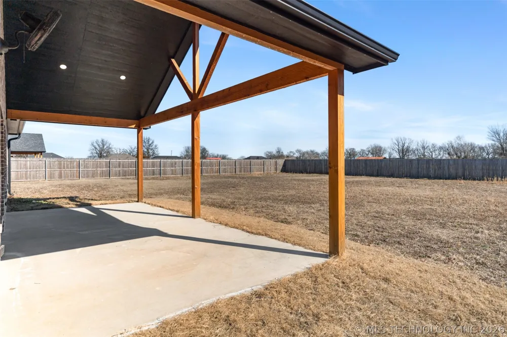 205 Lindsey Avenue Adair, OK 74330