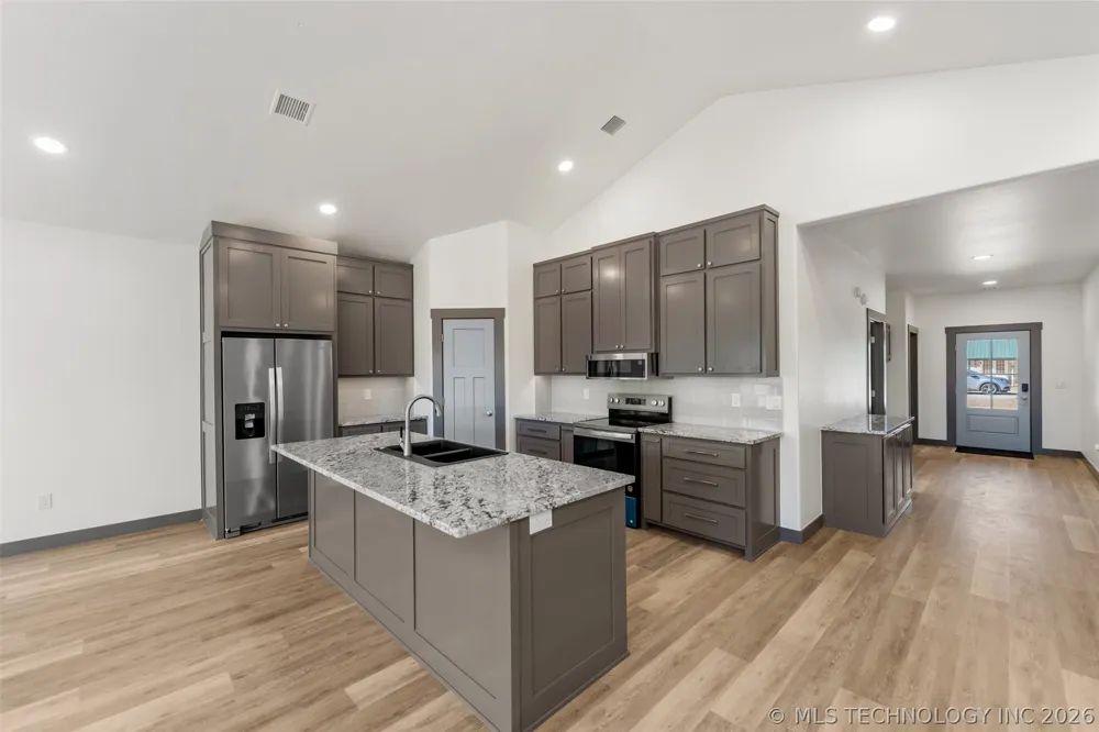 205 Lindsey Avenue Adair, OK 74330