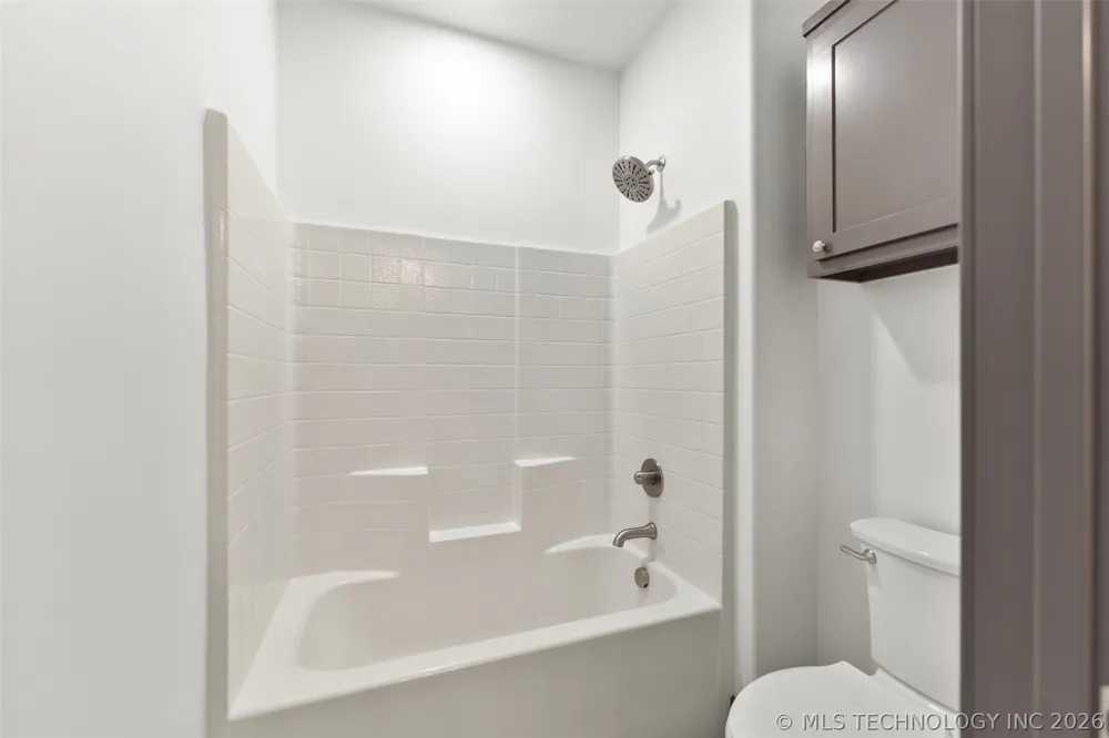 205 Lindsey Avenue Adair, OK 74330