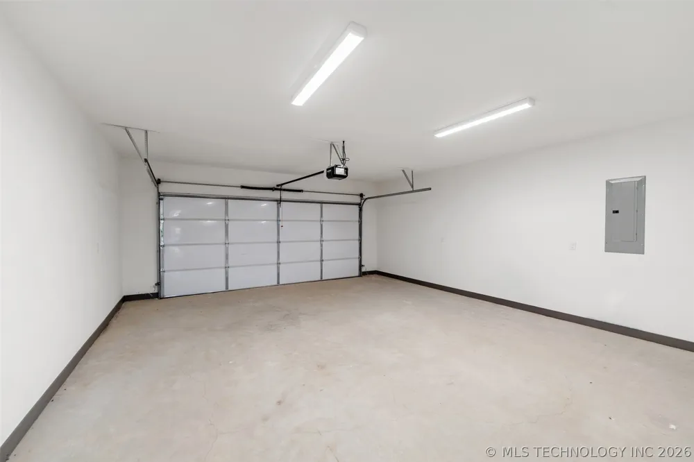 205 Lindsey Avenue Adair, OK 74330