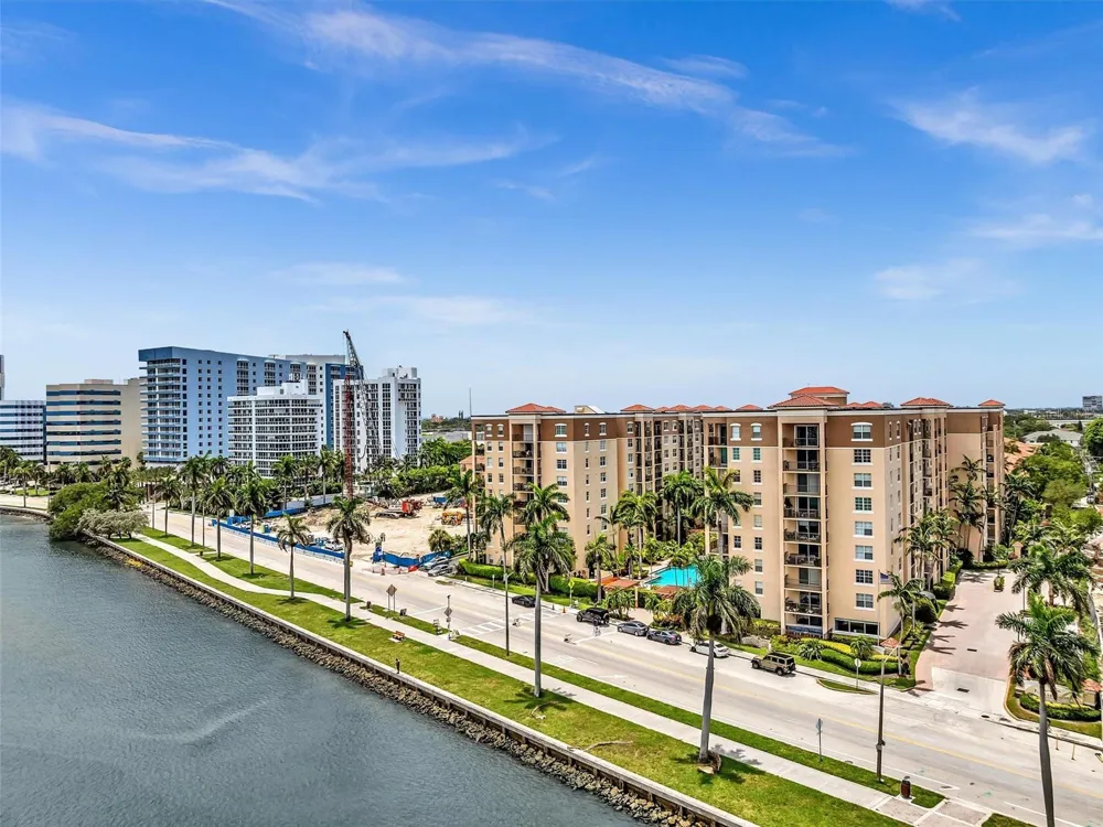 1801 FLAGLER DRIVE #416 West Palm Beach, FL 33407
