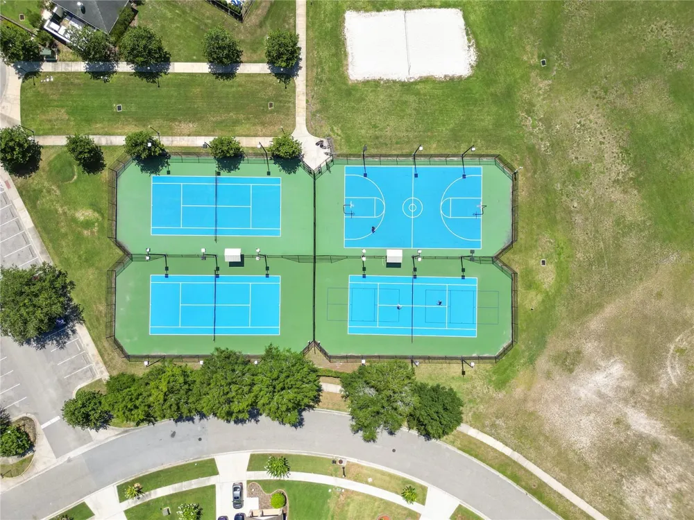 8775 SENTIERO DRIVE Land O Lakes, FL 34637