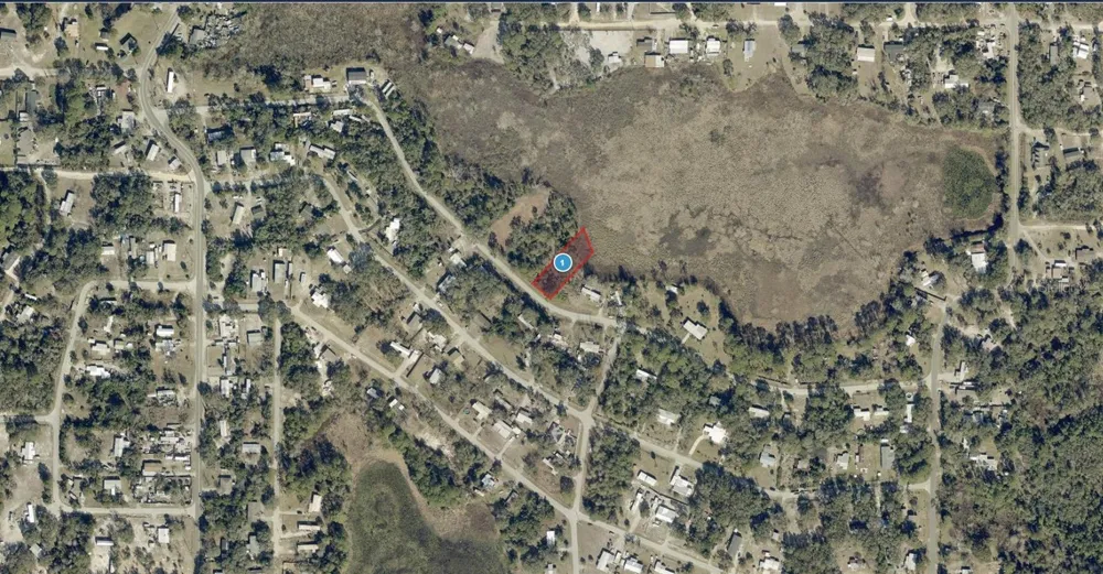 LAKESIDE DRIVE Deland, FL 32720