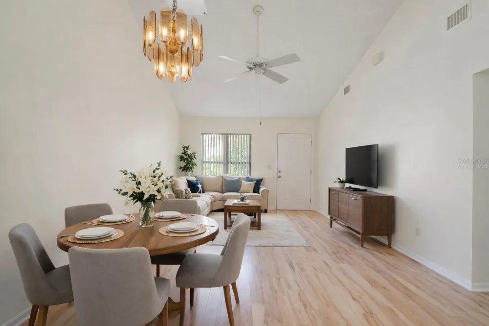 397 ERON WAY #42 Winter Garden, FL 34787