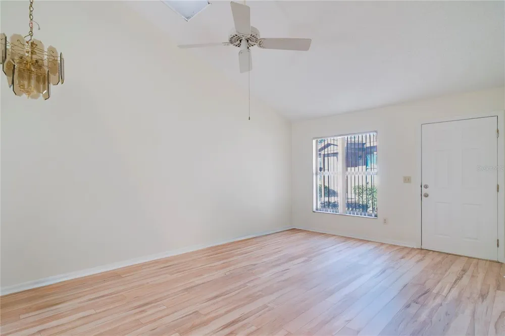 397 ERON WAY #42 Winter Garden, FL 34787