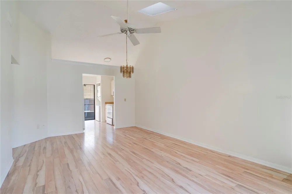 397 ERON WAY #42 Winter Garden, FL 34787