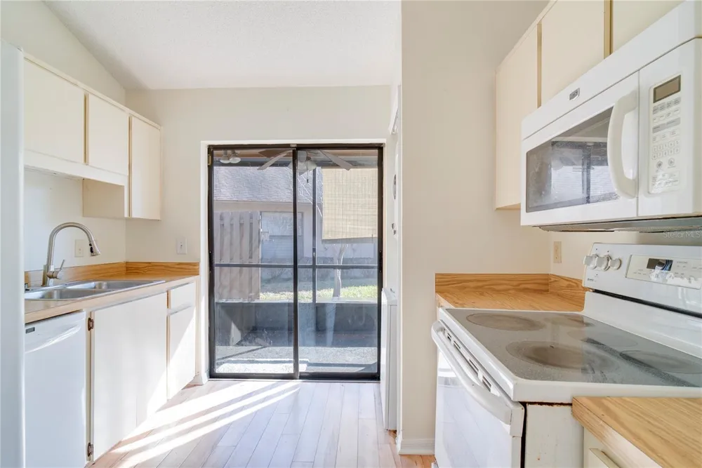 397 ERON WAY #42 Winter Garden, FL 34787
