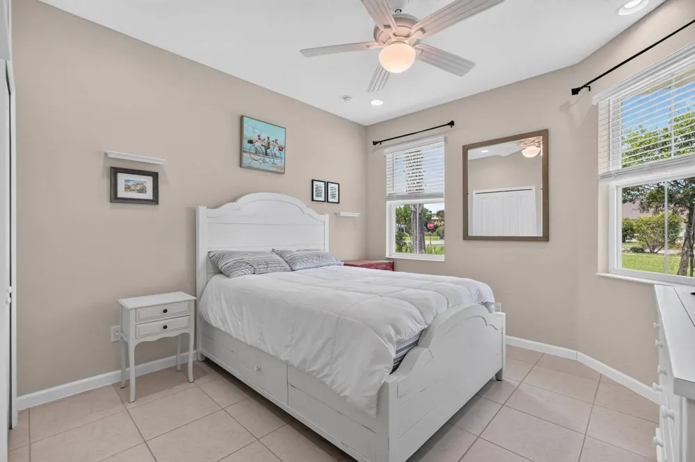 497 LOST SHAKER WAY Daytona Beach, FL 32124