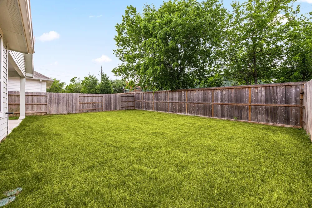 33142 School Hill Road Fulshear, TX 77441
