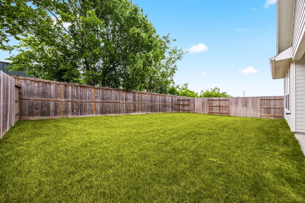 33142 School Hill Road Fulshear, TX 77441