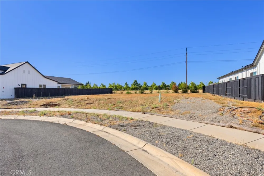 11 Harkness Court Chico, CA 95973