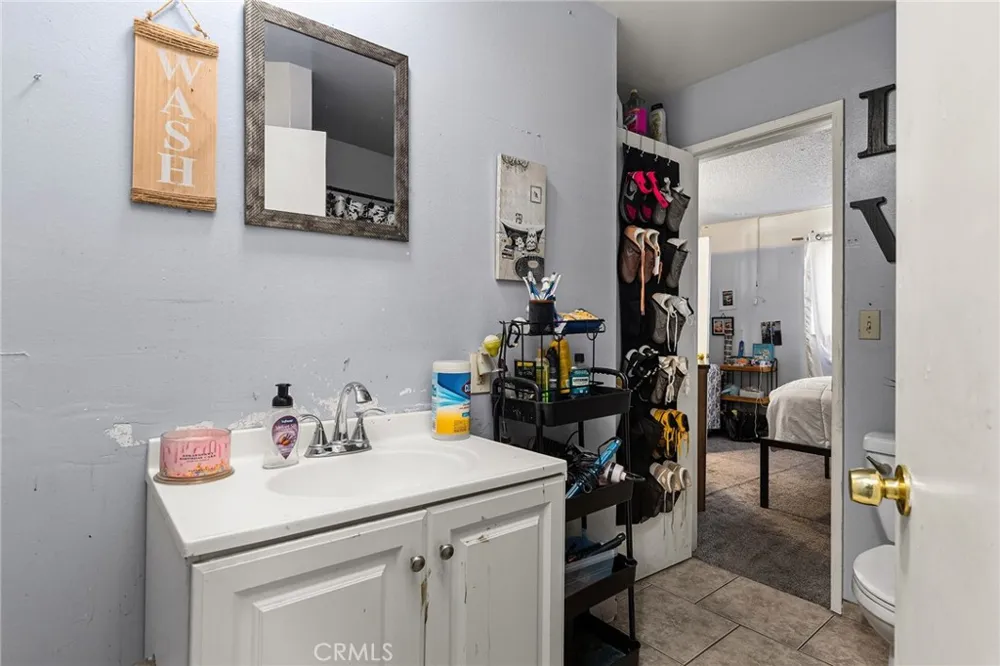 960 High Oroville, CA 95965