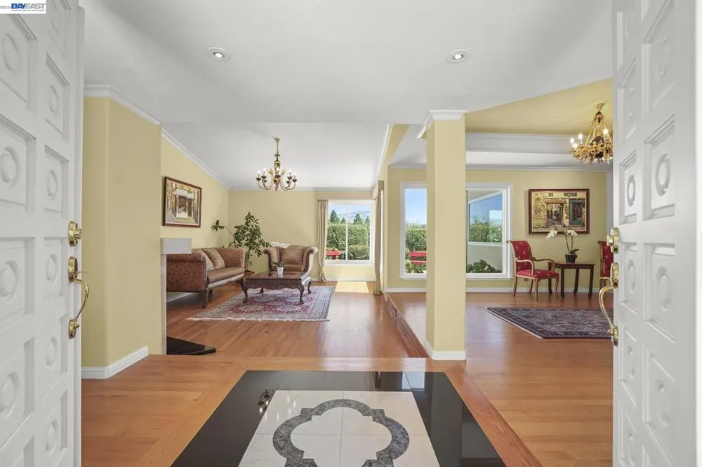 86 Jamaica Dr San Ramon, CA 94582
