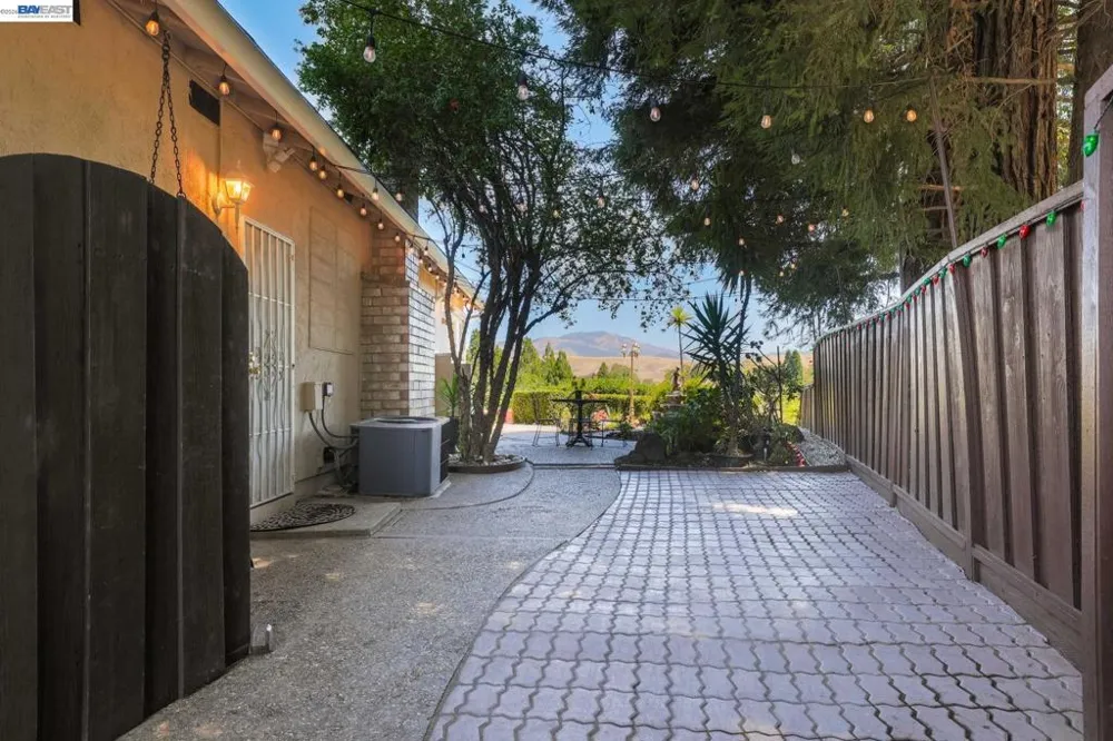 86 Jamaica Dr San Ramon, CA 94582