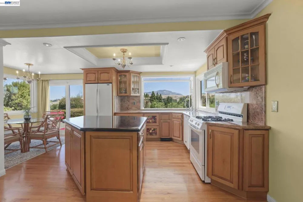 86 Jamaica Dr San Ramon, CA 94582