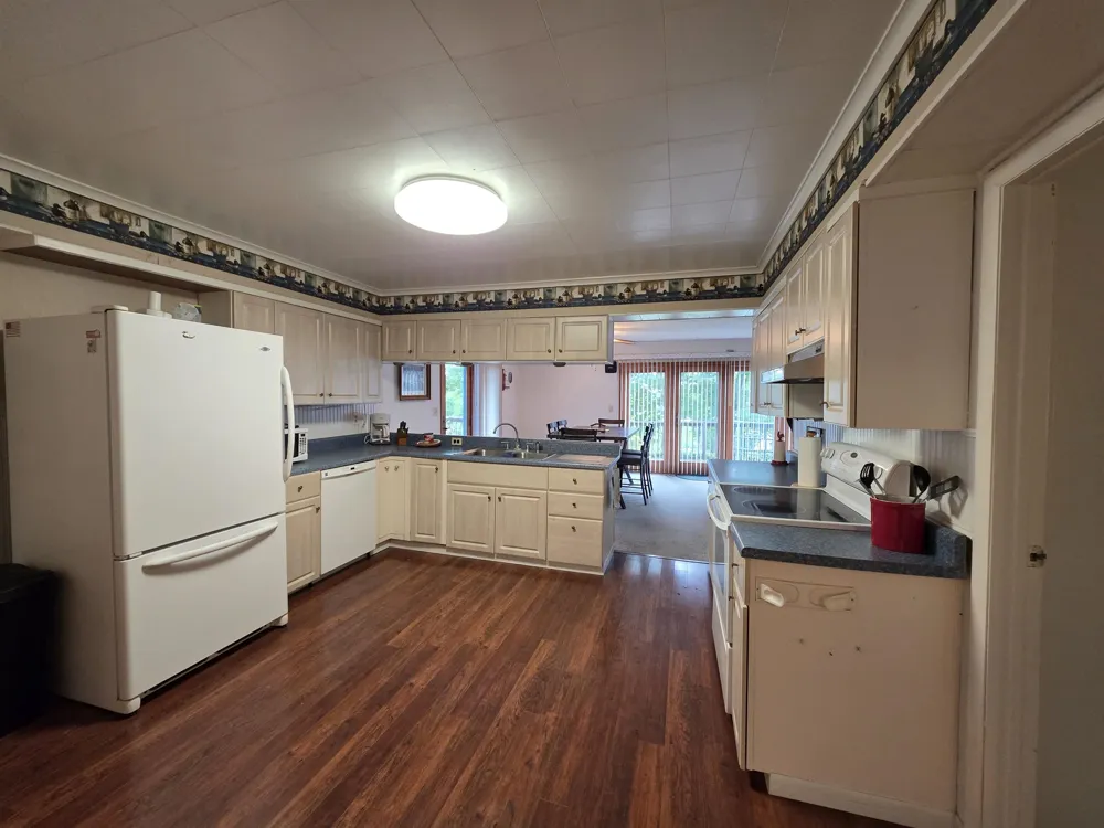 2091 Lakeside Drive Hill Township, MI 48739