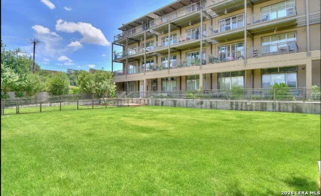 831 S Flores Street #3210 San Antonio, TX 78204