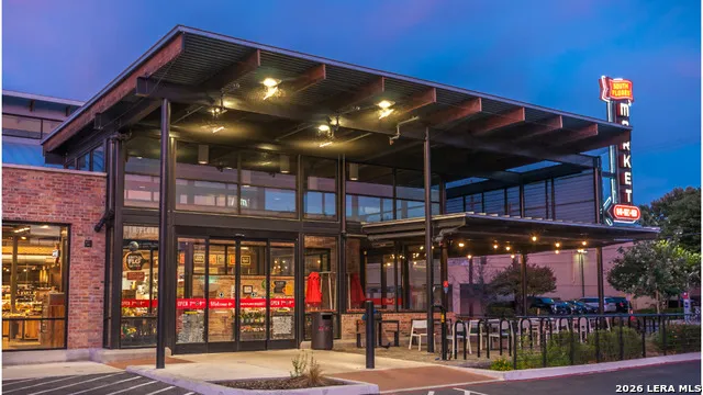 831 S Flores Street #3210 San Antonio, TX 78204