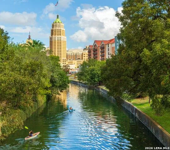 831 S Flores Street #3210 San Antonio, TX 78204