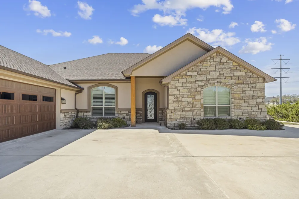225 Plum Circle Killeen, TX 76549