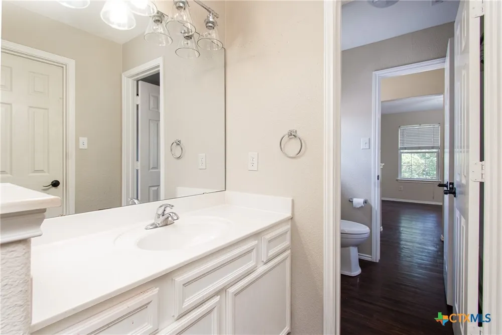 1705 Ascot Lane Cedar Park, TX 78613