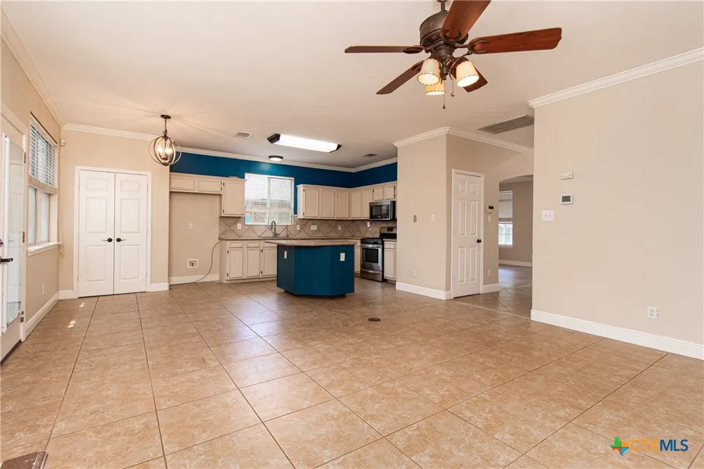 1705 Ascot Lane Cedar Park, TX 78613