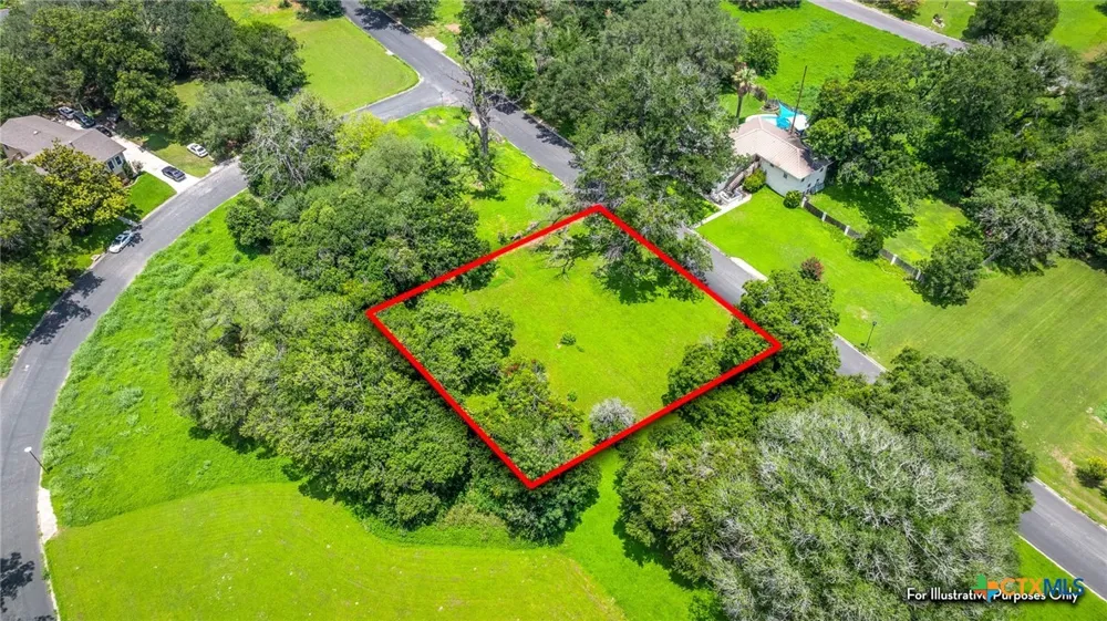 24 Glen Cove Drive Seguin, TX 78155