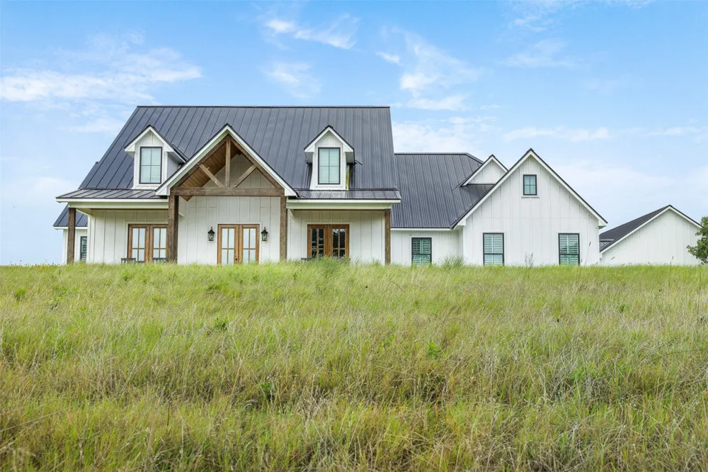 4503 County Road 308 Caldwell, TX 77836