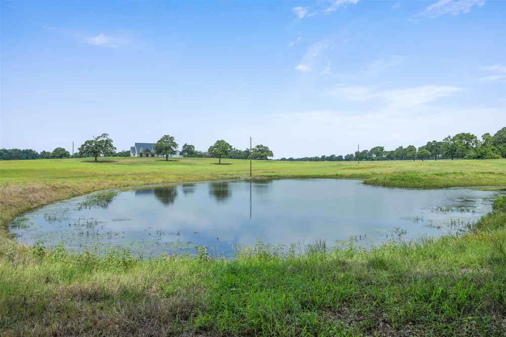 4503 County Road 308 Caldwell, TX 77836