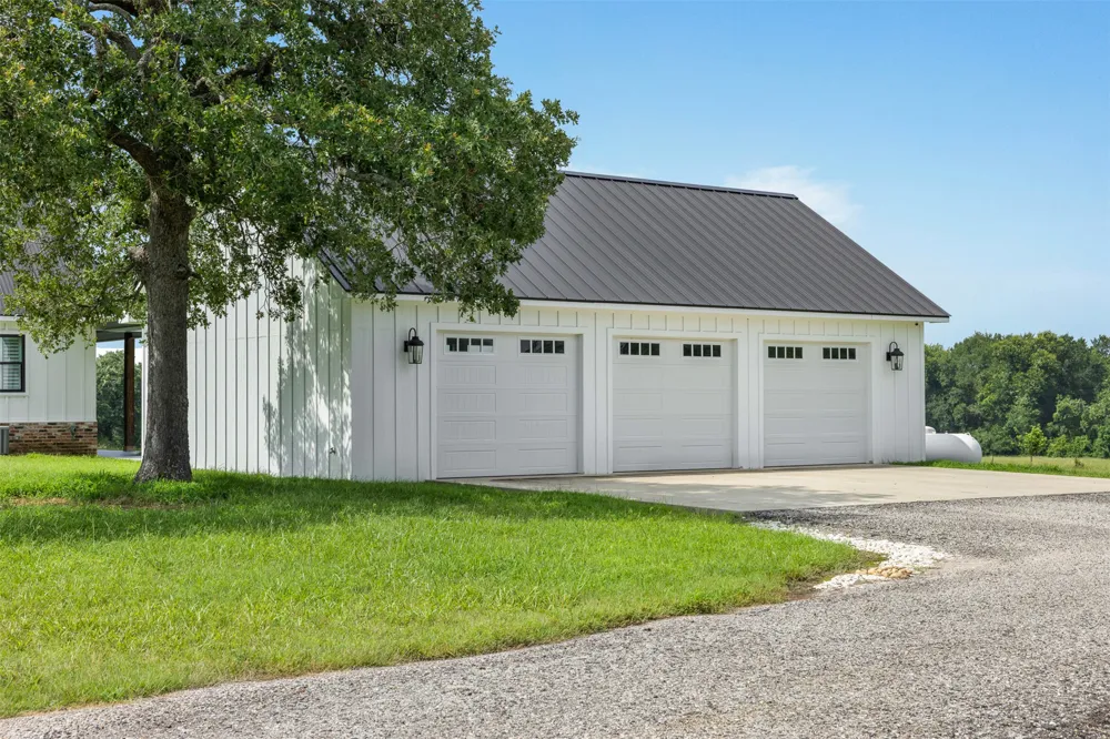 4503 County Road 308 Caldwell, TX 77836